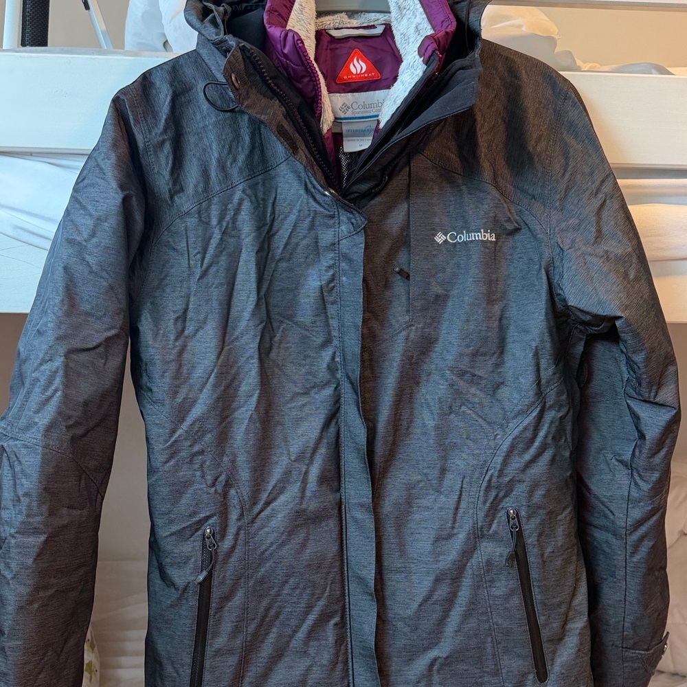 Columbia Charcoal Hooded interchange snow Jacket
